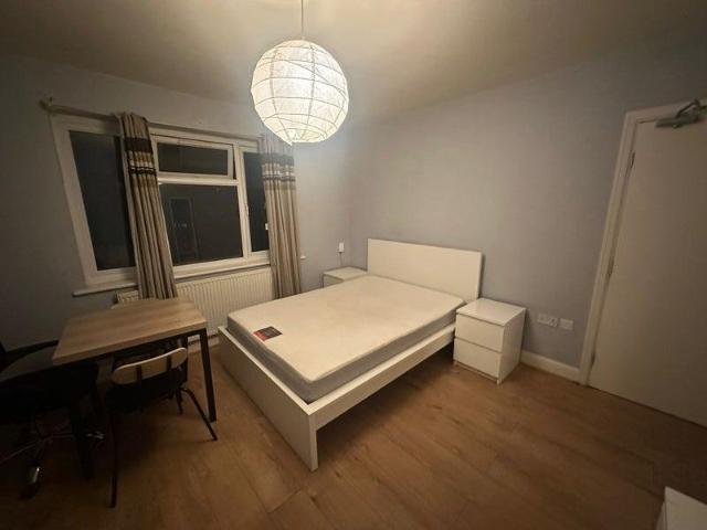 Room for rent in Hayes, Isle Of Man