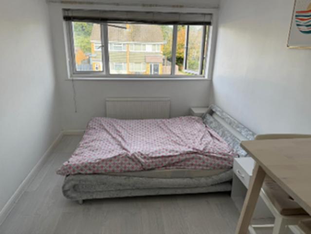 Room for rent in Lewsey Farm, Luton