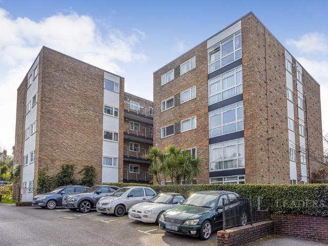 Room for rent in Lucastes, Perryfields