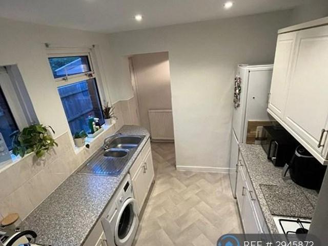 Room for rent in Melksham, Wiltshire