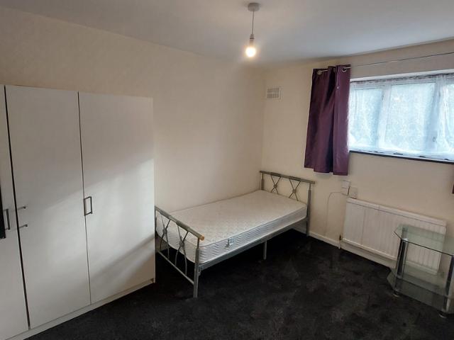 Room for rent in Stratford Marsh, Greater London