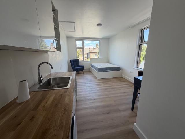 Room for rent in Greater London