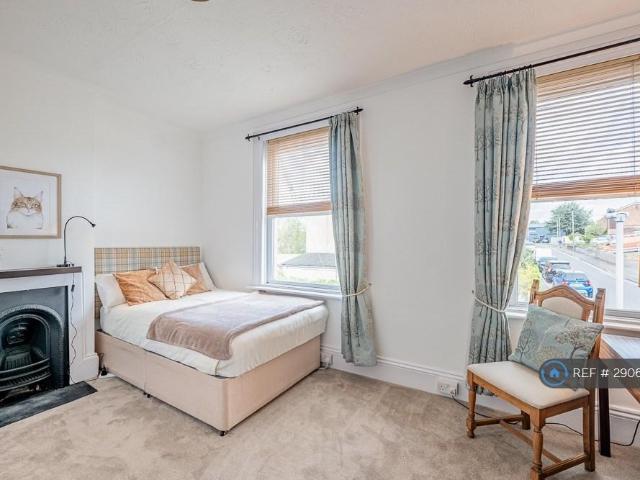 Room for rent in Trowbridge