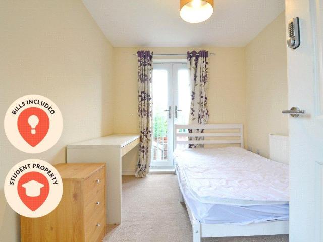Room for rent in Tallsticks, Harry Stoke
