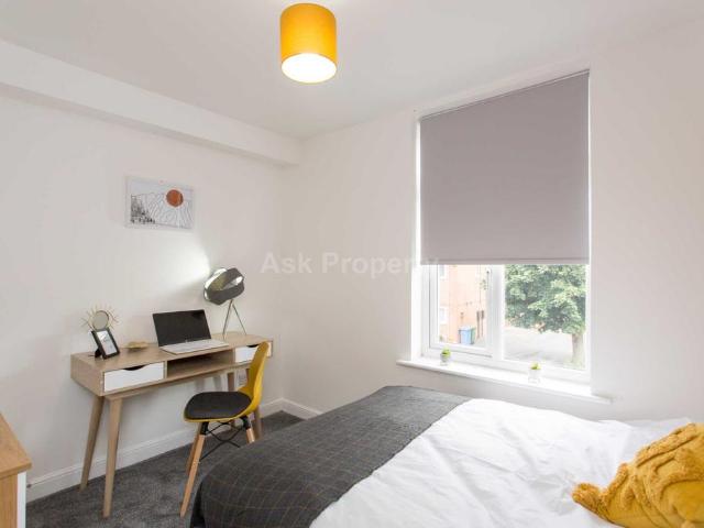 Room for rent in Potters Corner, East Midlands