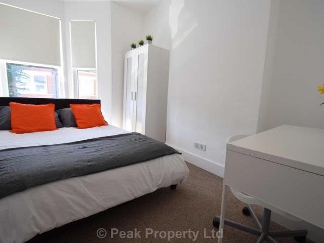 Room for rent in Southend City Centre Neighbourhood, Alton Barnes