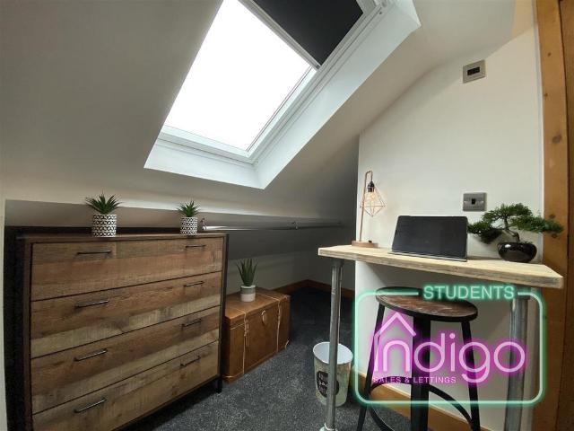 Room for rent in The Brampton, Butterton