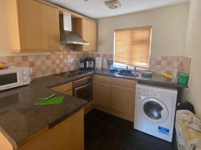Room for rent in Elmfield, Leicestershire