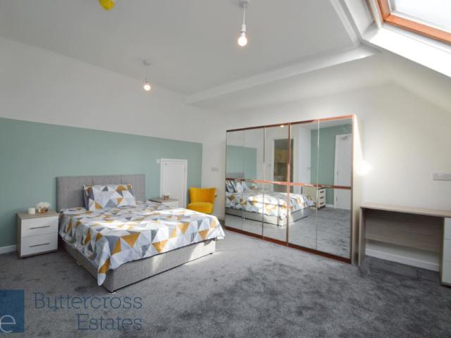 Room for rent in New Town, Alverton