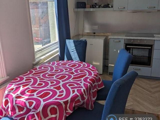 Room for rent in Bohemia, Guestling Green