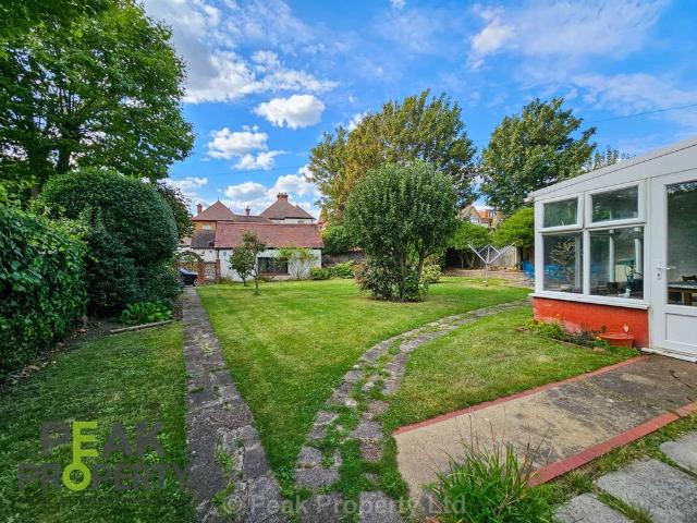 Room for rent in Milton, Alton Barnes