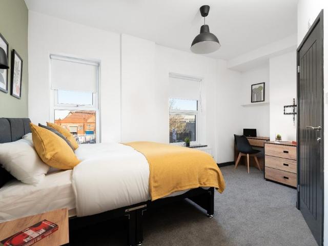 Room for rent in Claughton, Birkenhead