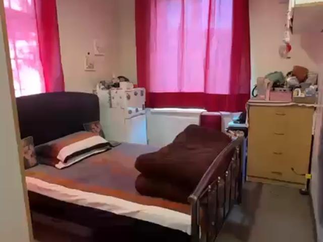 Room for rent in Yiewsley, Greater London