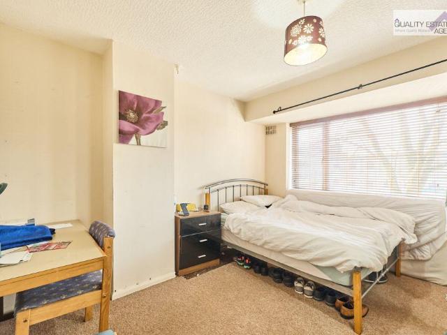 Room for rent in Stoke, Stoke-on-Trent