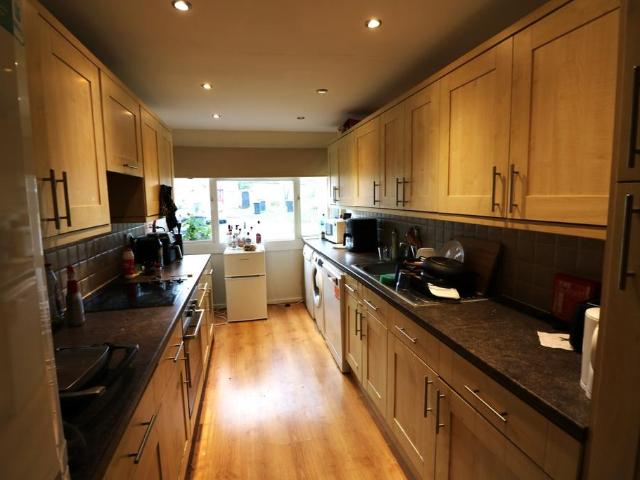 Room for rent in Egham, Runnymede