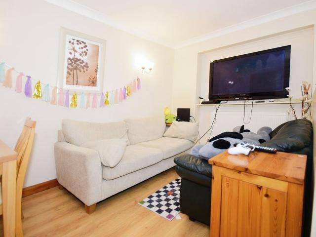 Room for rent in Chichester, Littlecote