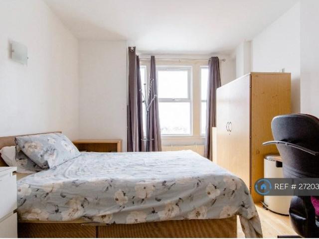 Room for rent in London Borough of Croydon, Isle Of Man