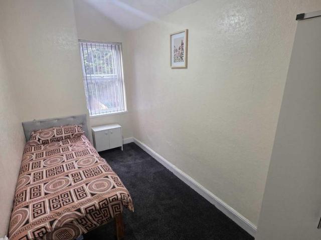 Room for rent in Springfield, West Midlands