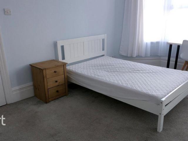 Room for rent in Feckenham, City Of Bristol