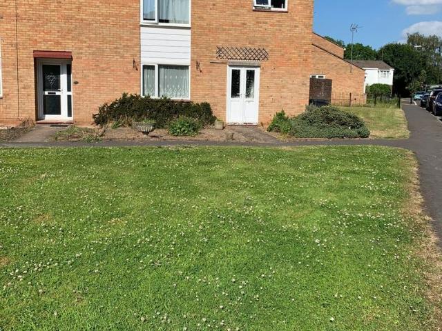 Room for rent in Feckenham, Isle Of Man