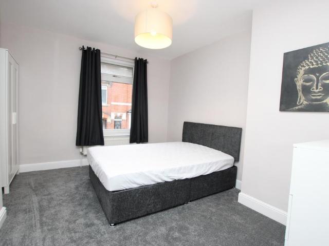 Room for rent in Kettering