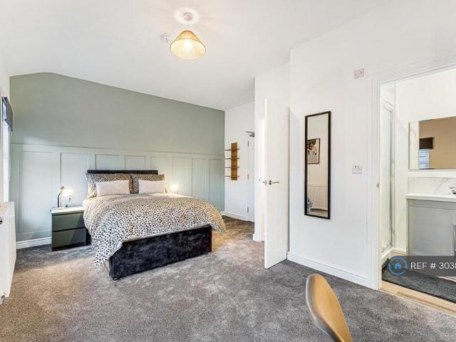 Room for rent in Sankey Bridges, Warrington