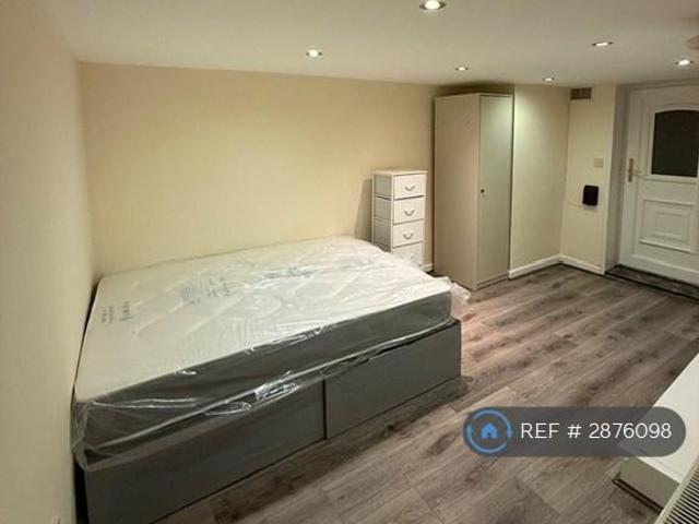 Room for rent in West Yorkshire
