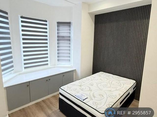 Room for rent in Winton, Salford
