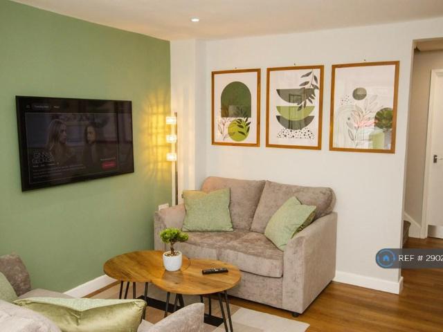 Room for rent in Bearwood, West Midlands