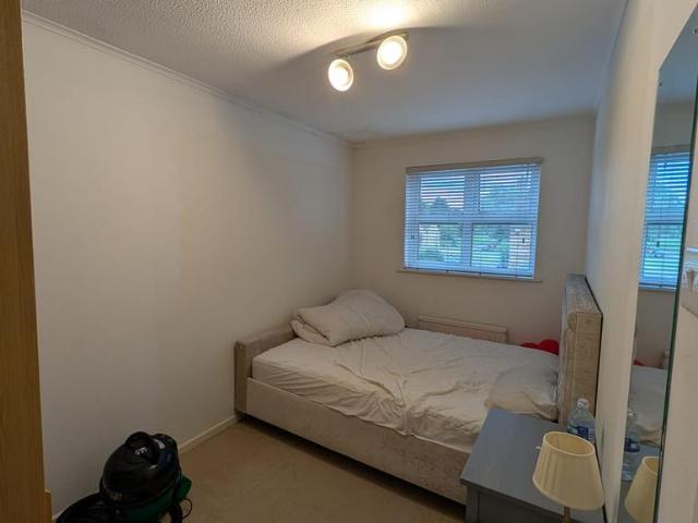 Room for rent in Great Linford, Milton Keynes
