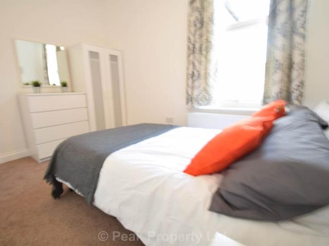 Room for rent in Alton Barnes, Essex