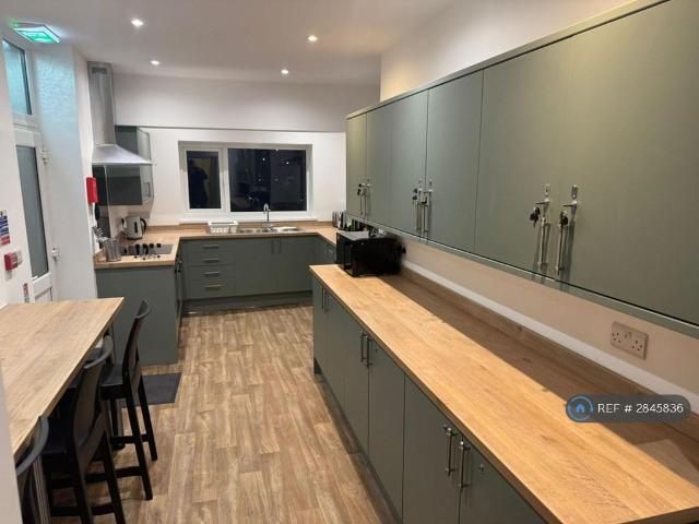 Room for rent in Mount Pleasant, Nangreaves