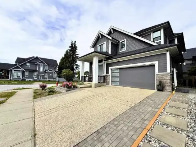 House for rent in Surrey, British Columbia