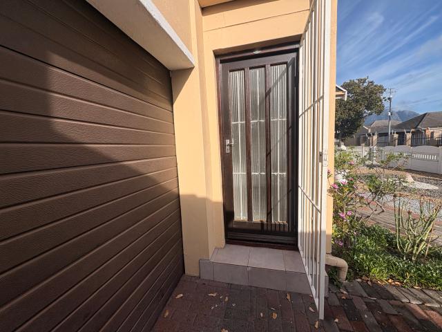 House for rent in Cape Town, Western Cape