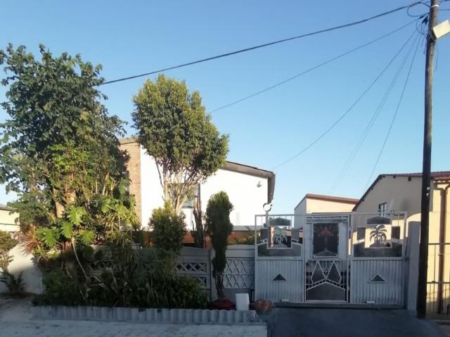 House for rent in Montford, Chatsworth