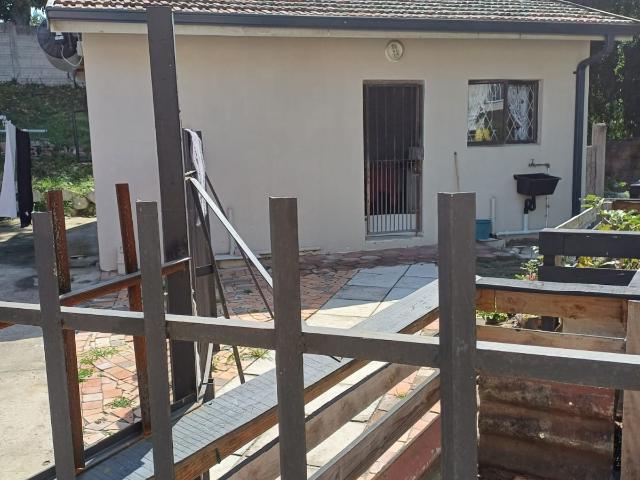 House for rent in Queensburgh, Kwazulu-natal