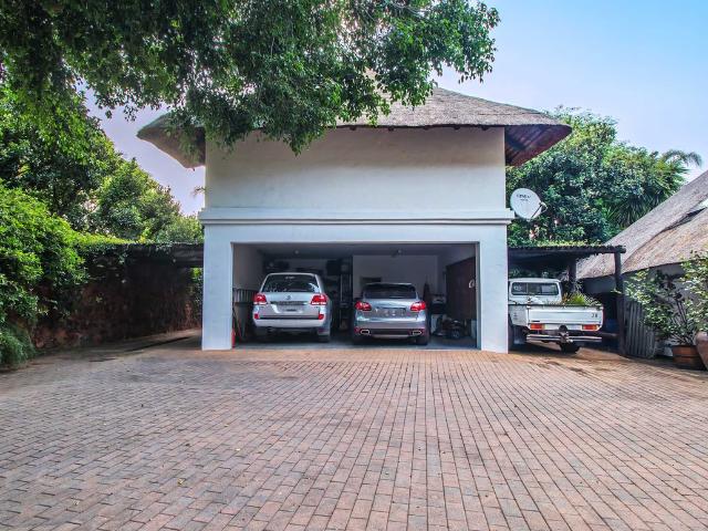 House for rent in Waterkloof, Gauteng