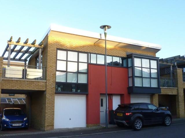 House for rent in Worcester Park Estate, Monks Orchard