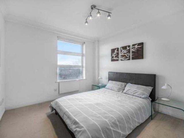 House for rent in London Borough of Merton, Mitcham