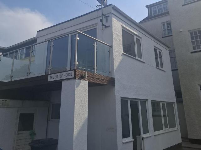 House for rent in Budlake, Devon