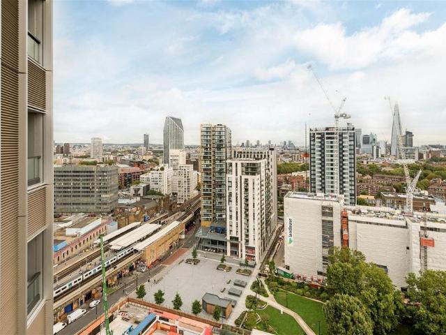 House for rent in Walworth, Greater London