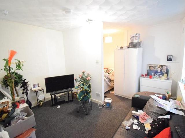 House for rent in Falcon Lodge, Wales