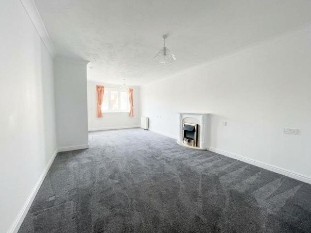 Apartment for rent in Potters Bar, Hertsmere