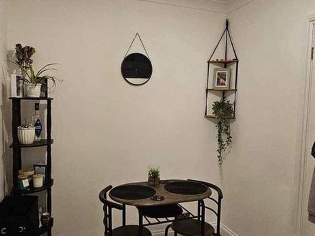 House for rent in Denham, Denham Green
