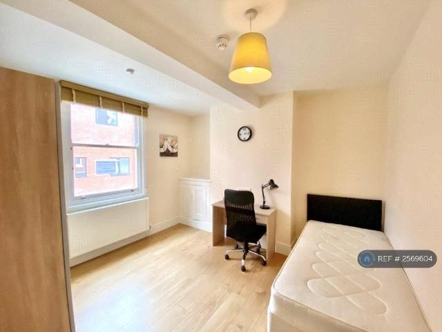 Room for rent in New Boultham, Brayford