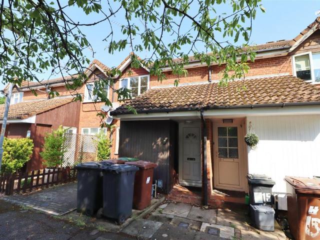 House for rent in Elstree and Borehamwood, Borehamwood