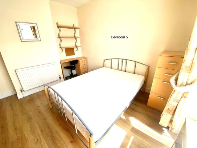 House for rent in Fratton, City Of Portsmouth