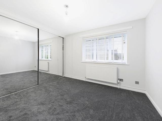 House for rent in Cottenham Park, Greater London
