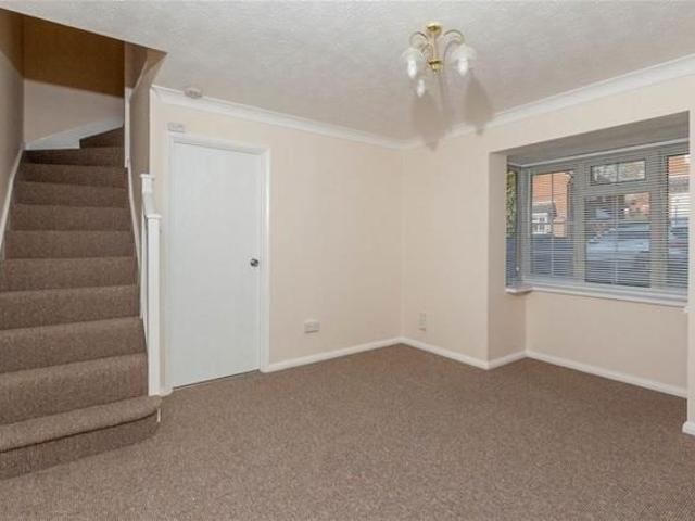 House for rent in The Image, Pouchen End