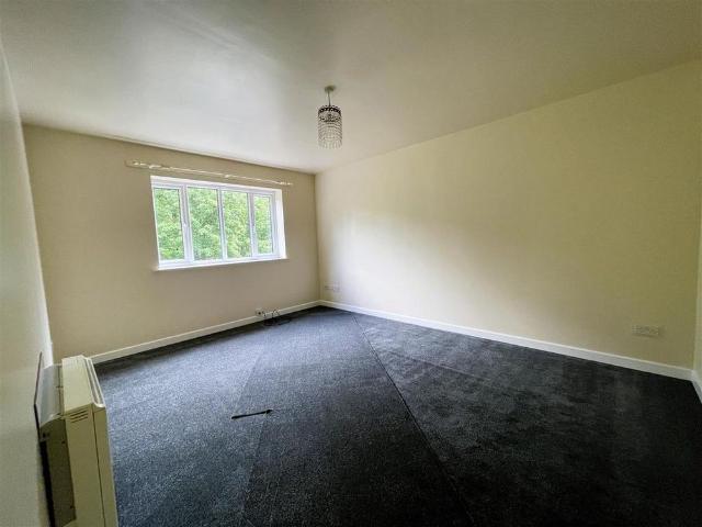 House for rent in Burslem, Stoke-on-Trent
